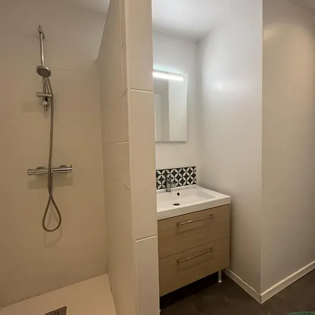 Appartement Chaleureux Equipe A Deux Pas Du Centre D - 8-10 Pers *